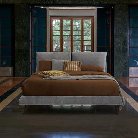 Letto Robert Dorelan - Design sobrio per una camera essenziale ma accogliente
